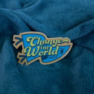 Blue and Yellow 'Change the World 2025'